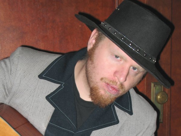 Luke Corliss performing